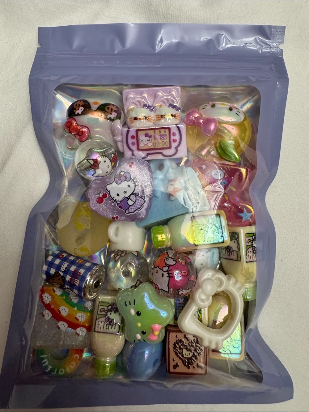 Hello Kitty Bead Pack - Lavender, Pink, Green, Blue Multicolor